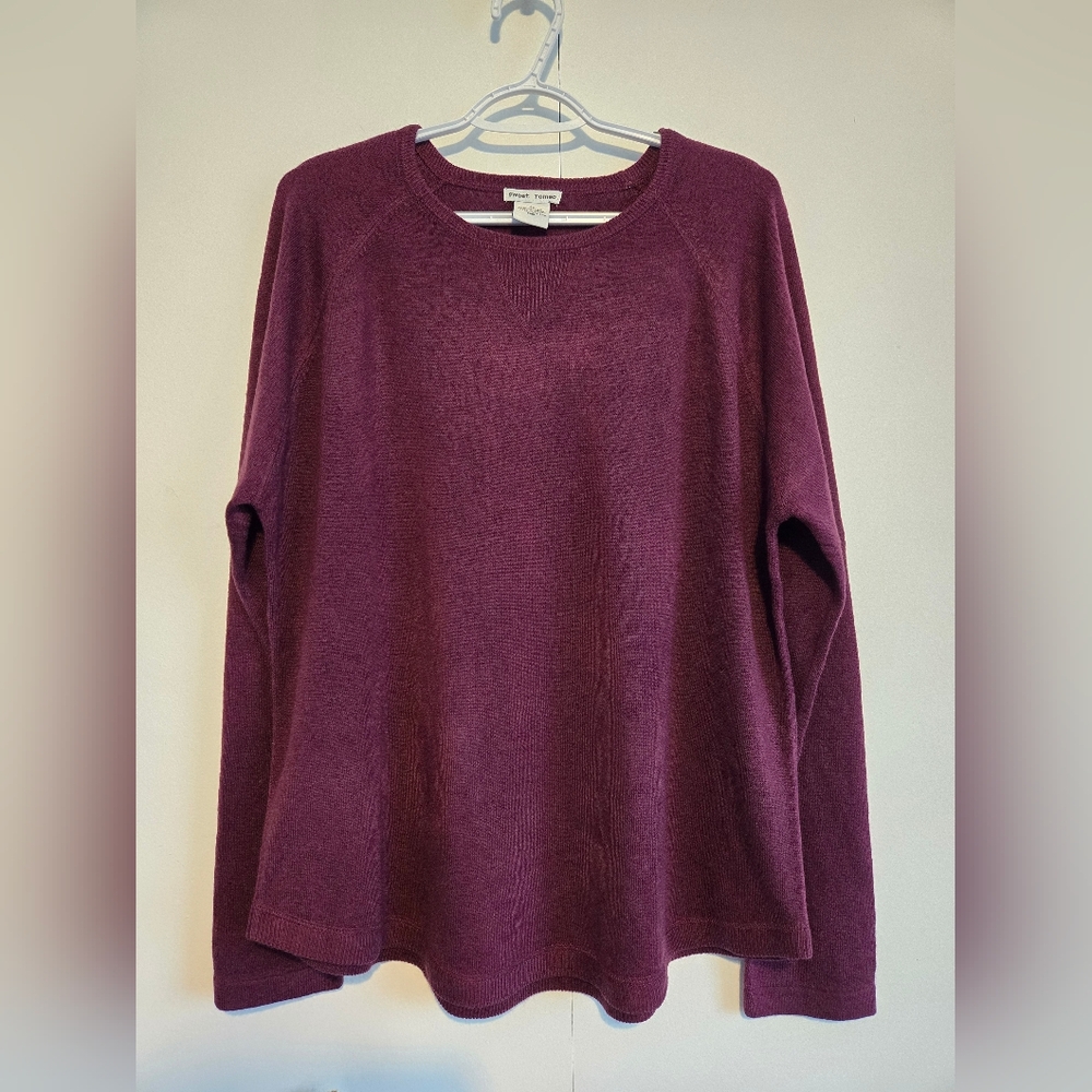 Sweet Romeo Purple Crewneck Sweater‎
